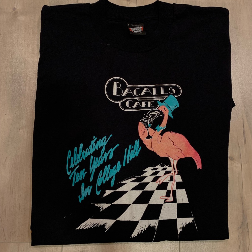 Vintage Graphic Tee 80s Script